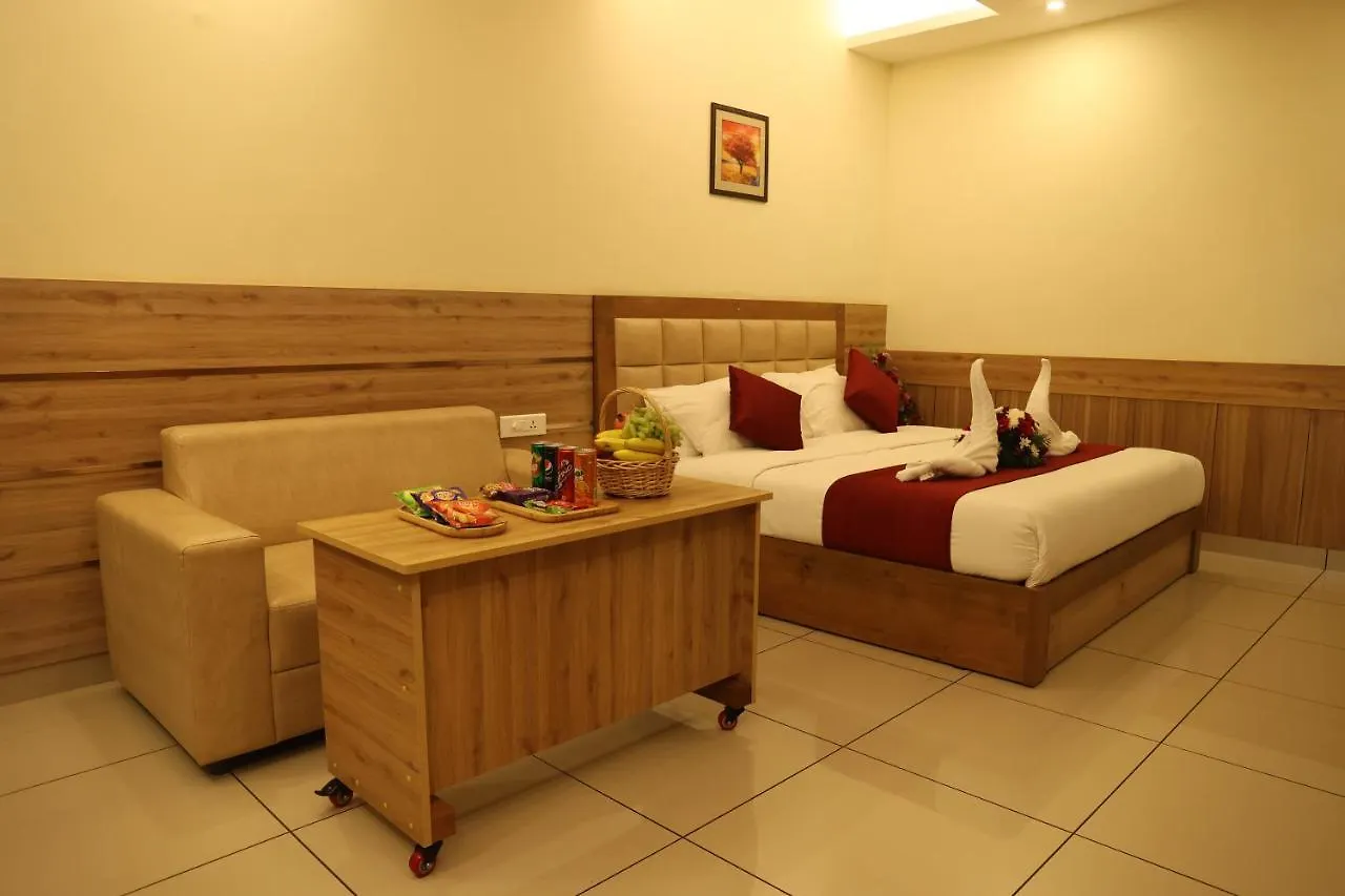 Balaji Regency Kanhangad Kannangad Hotel