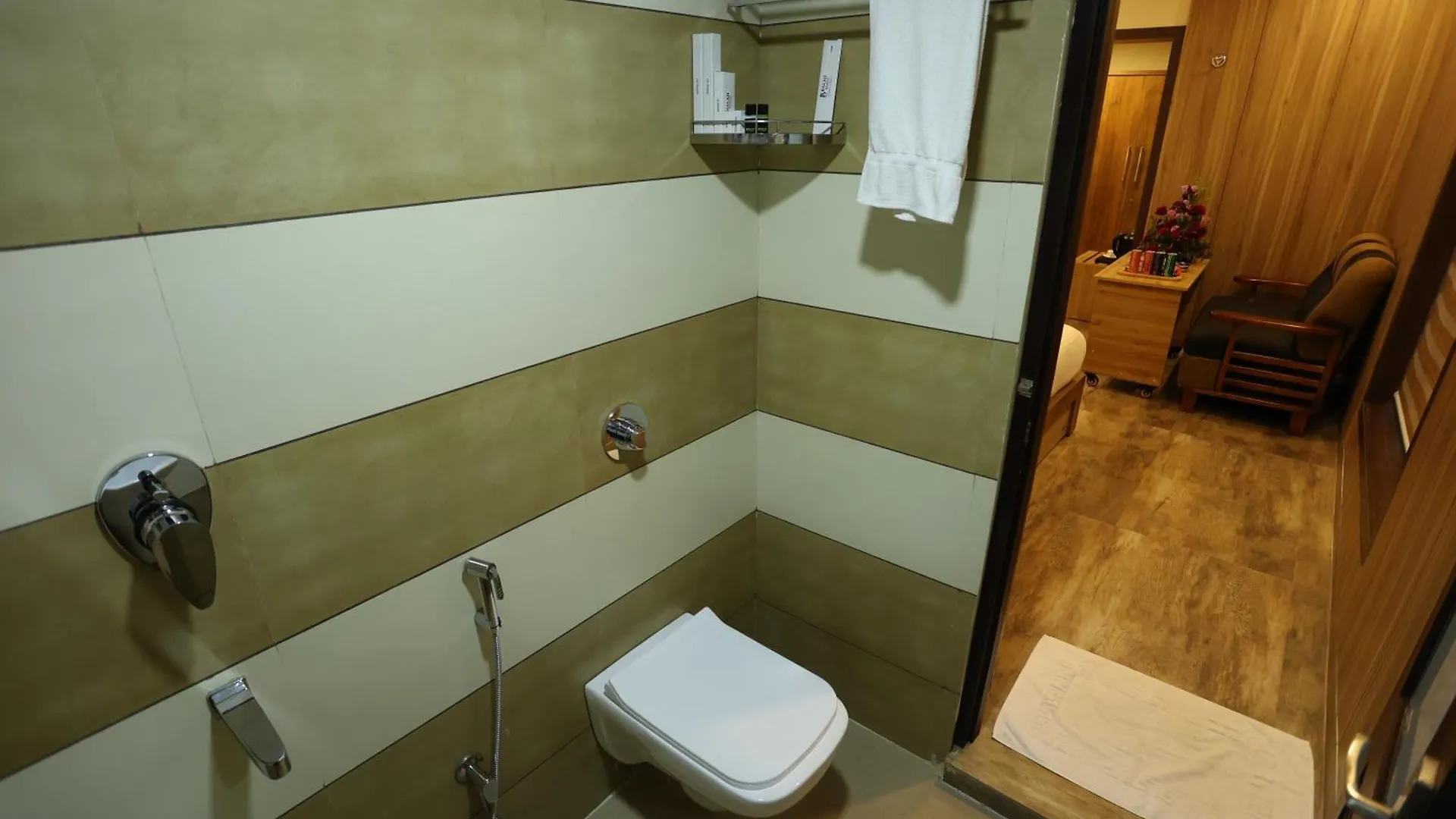 Balaji Regency Kanhangad Kannangad 3*,