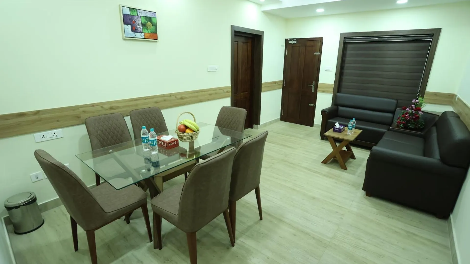 Balaji Regency Kanhangad Kannangad Hotel